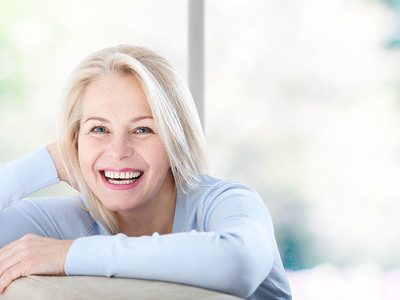Thumb donna anziana menopausa